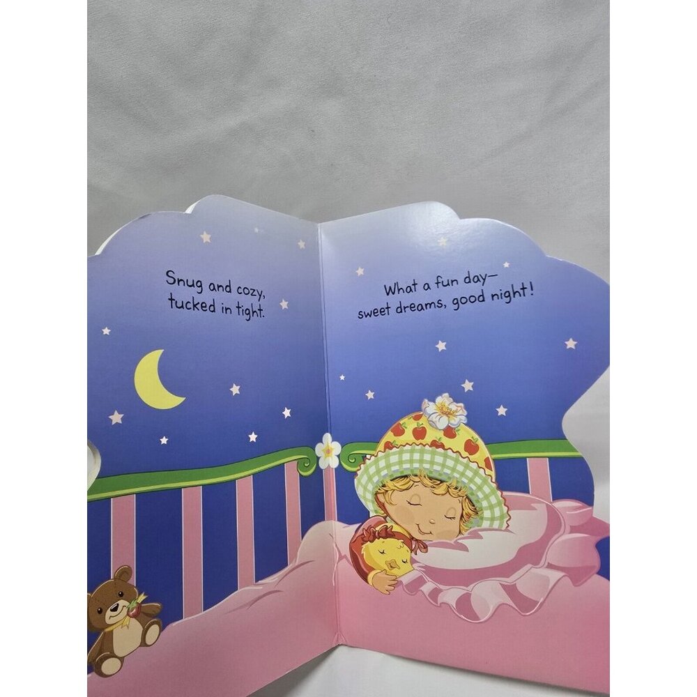 Strawberry Shortcake Board Book Apple Dumplin’s Day by Monique Z. Stephens - Picture 7 of 13
